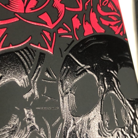 Skull and Roses iPhone Case - Picture 3 of 6